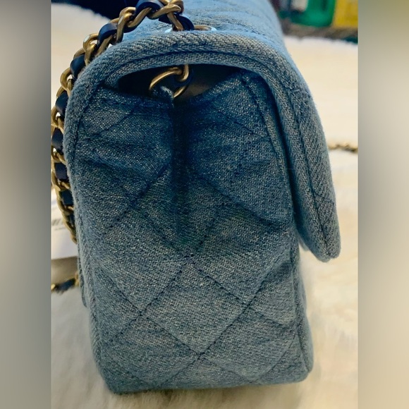 ❌SOLD❌NEW Chanel Pearl Crush Mini Square Denim Flap Bag w/Antique Gold Hardware - Picture 4 of 16